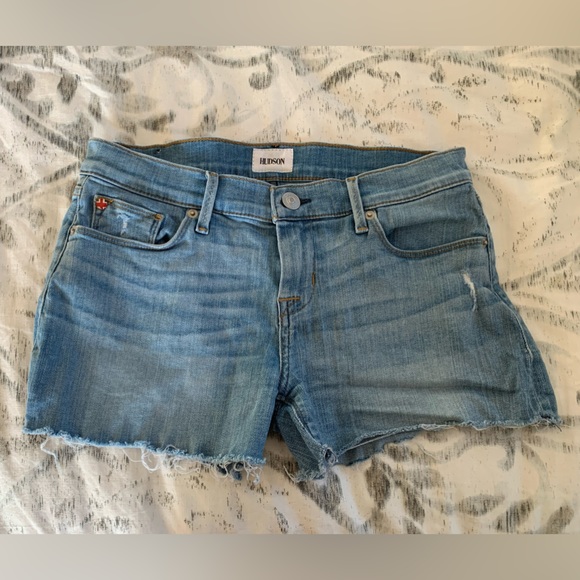 3/$20 Hudson Amber Frey Hem Short size 26 in new condition - Picture 3 of 12